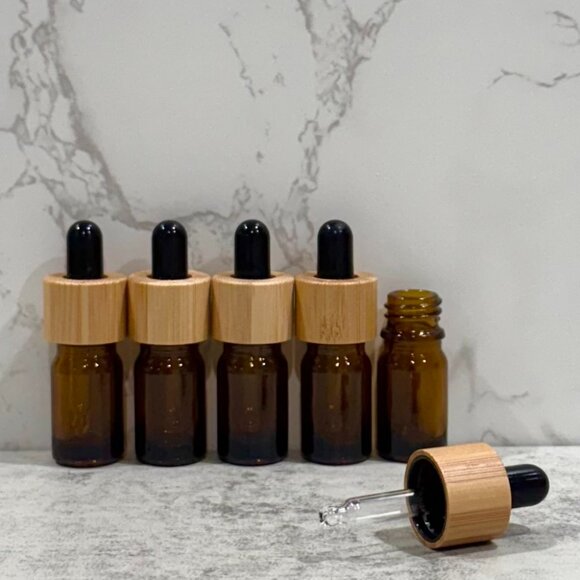 5mL Amber Glass Essential Oil Bottles with Bamboo & Black Tops ~ Pack of 5 - Picture 1 of 1